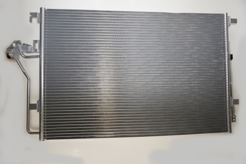 Lauhdutin, ilmastointilaite (Kattoasennelmat)  art. CH2220